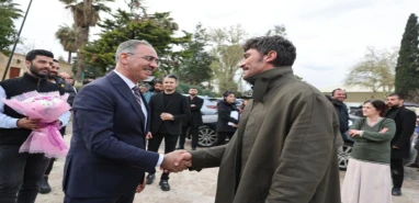 Başkan Kuş'tan dizi setine ziyaret: Halef dizisi başrol oyuncusuyla bir araya geldi