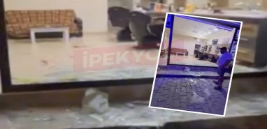 Şanlıurfa'da kuaförde korkutan olay: Motosiklet dükkana daldı!
