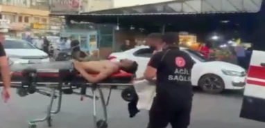 Şanlıurfa'nın ilçesinde kavga: Bir kişi bıçaklandı!