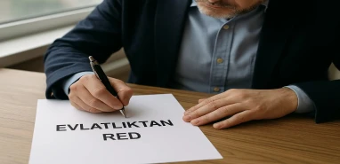 Sebepler farklı, sonuç aynı: Şanlıurfa'da siyasi isim oğlunu evlatlıktan reddetti!