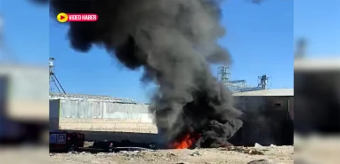 Şanlıurfa’da geri dönüşüm atölyesinde yangın! Ekipler seferber oldu