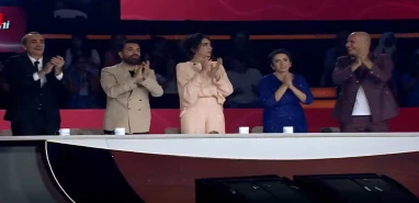 Şanlıurfalı yarışmacı jüriler tarafından ayakta alkışlandı