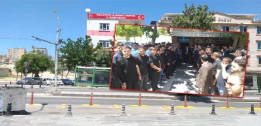 MHP Şanlıurfa'nın yeni başkanı sahaya indi! İl binası önünde yoğun kalabalık