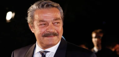 Sanat dünyasından bir yıldız kaydı: Usta oyuncu Kadir İnanır hayatını kaybetti