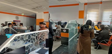 Şanlıurfalılar zamlar öncesi harekete geçti: Yılsonu yoğunluğu yaşanıyor