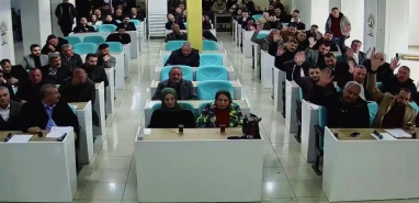 Başkan Bucak’tan Meclis kararına sert tepki! “Gençlik yatırımlarını engelleyemezsiniz”