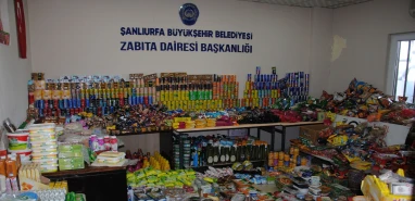 Şanlıurfa'da raflardan "zehir" toplandı! Bebek bisküvisinden tavuğa kadar...