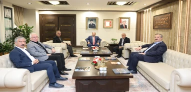 Şanlıurfa'da dikkat çeken buluşma... AK Partili belediye başkanı kulisleri hareketlendirdi