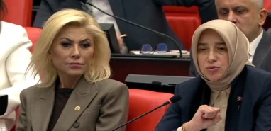 Özlem Zengin'den dikkat çeken çağrı: İlginç bir önerim var!