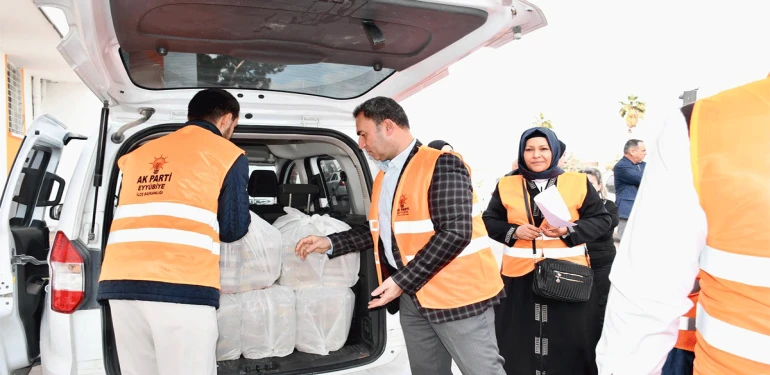 Eyyübiye’de Ramazan bereketi: Her gün onlarca haneye sıcak yemek ulaştırılıyor