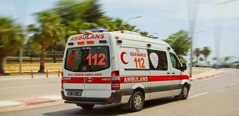 Şanlıurfa’da ambulansın içinde bir "Aslan" doğdu! Siren sesleri bu kez sevinç için çaldı