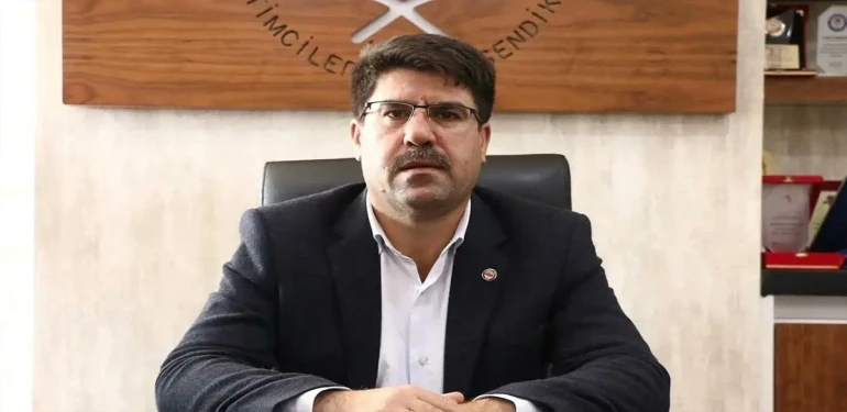 Başkan Coşkun: Acıyı paylaşarak azaltan büyük bir milletiz