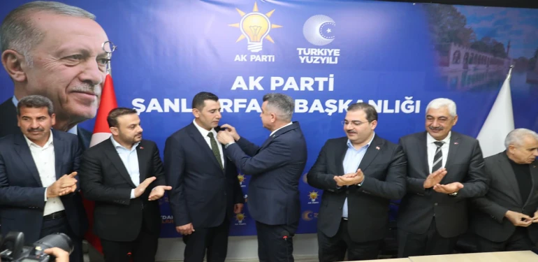 Şanlıurfa'da AK Partiye katılımlar devam ediyor