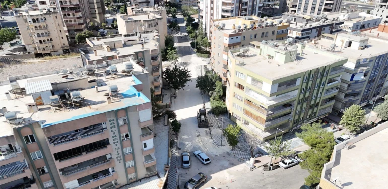 Burası Avrupa değil Karaköprü! Rengarenk sokaklar…