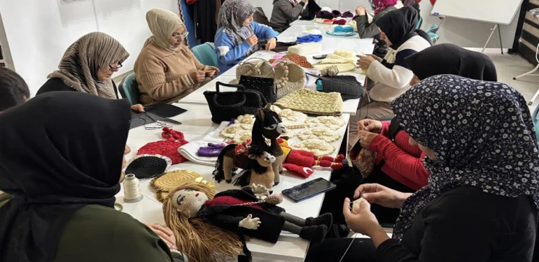 Eyyübiye’de el emeği göz nuru emekler kazanca dönüşüyor!