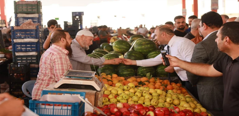 Karaköprü'de pazar alışverişine yeni soluk! Hizmete girdi