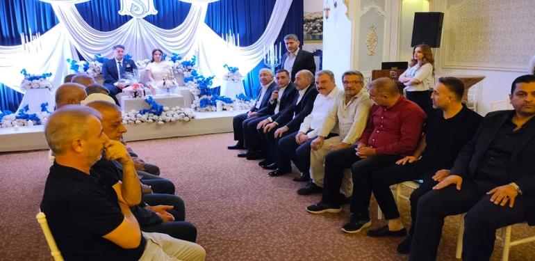 Şanlıurfa’da Karadağ ve Özyavuz ailelerinin mutlu günü