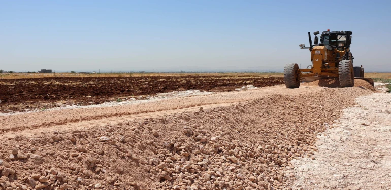 Haliliye’de kırsal mahalledeki yol çalışması tamam