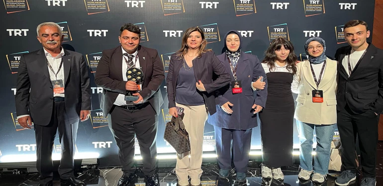 Siverekli genç yönetmen TRT’den ödülle döndü