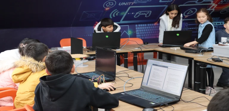 Şanlıurfa’da öğrenciler teknolojiyi TEKNOFEST’e taşıyor!