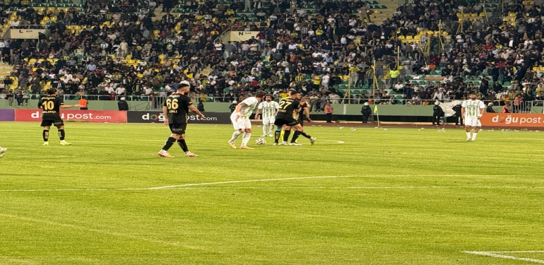 Şanlıurfaspor kendi sahasında mağlup oldu!