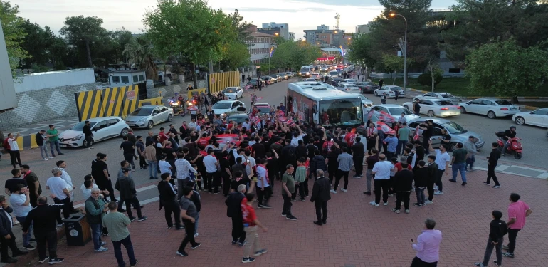 Siverek Belediyespor play-off finaline yükseldi! Hedef şampiyonluk...