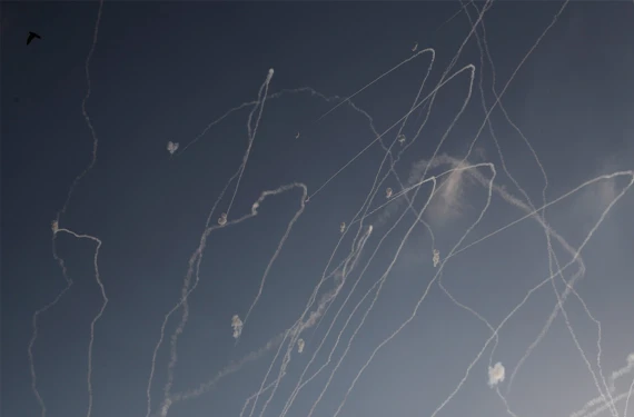 Ateşkes sürerken Gazze’ye hava saldırısı: Onlarca ölü…