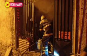 Şanlıurfa'da iş yeri yangını paniğe neden oldu