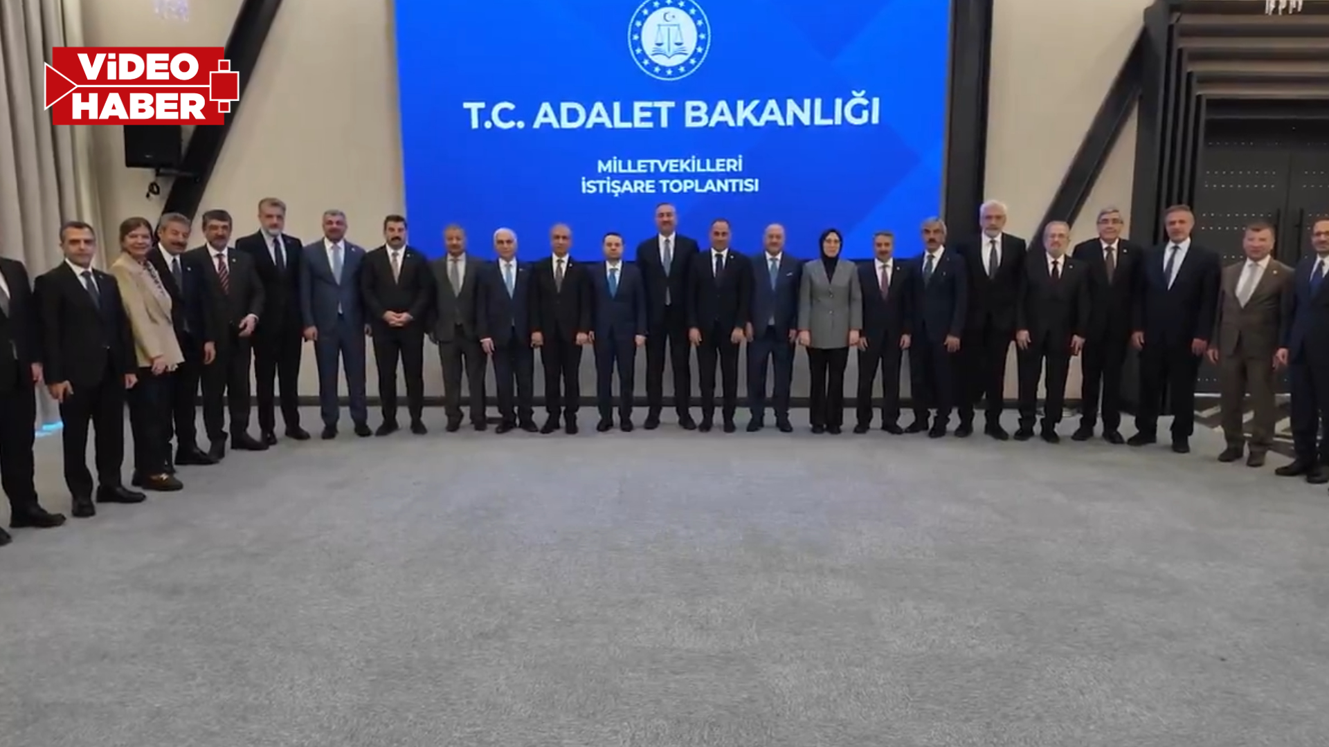 Bakan Gürlek Şanlıurfa milletvekilleriyle buluştu!