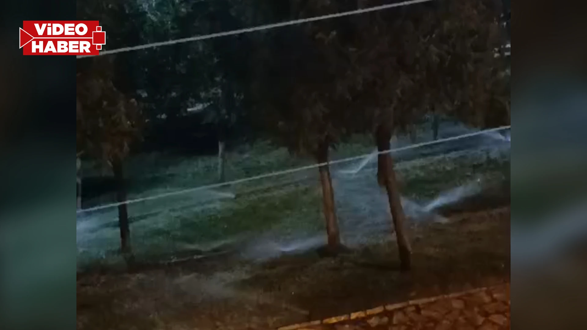 Şanlıurfa'da sıcaktan kaçanlara park engeli! "Nefes almak istiyoruz, onda da sulama yapılıyor”