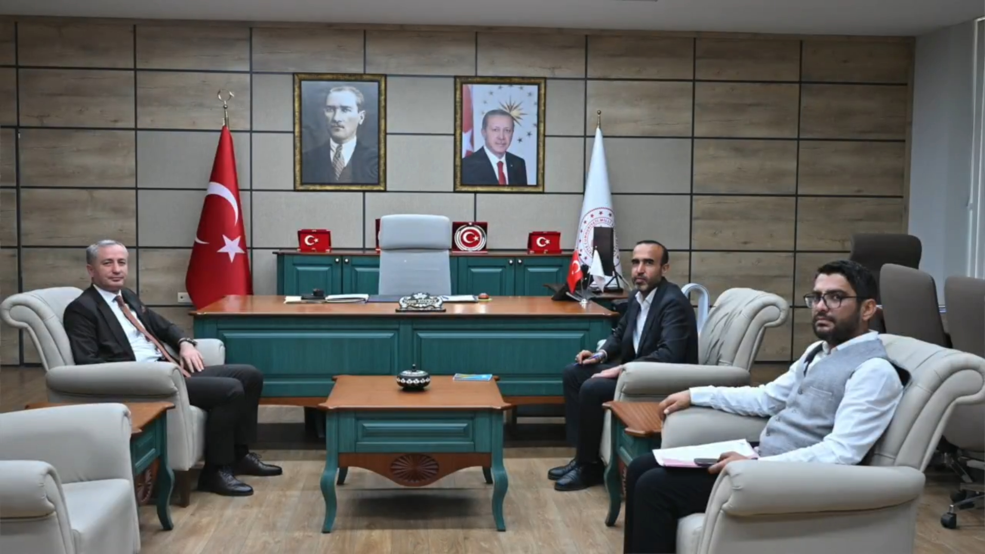 Şanlıurfa’da okul müdürlerine uyarı! “Kayıt parası alanı görevden alırım”