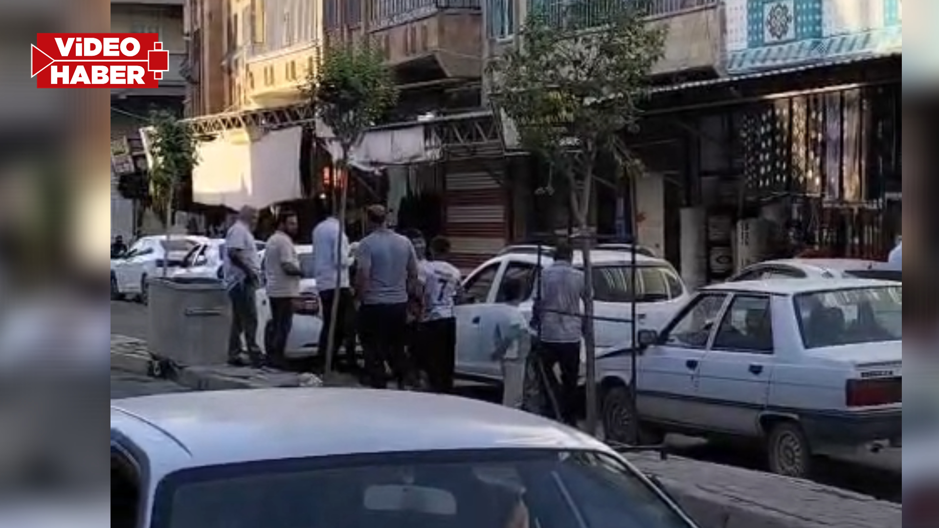 Şanlıurfa'da korkutan zincirleme kaza! 3 araç çarpıştı