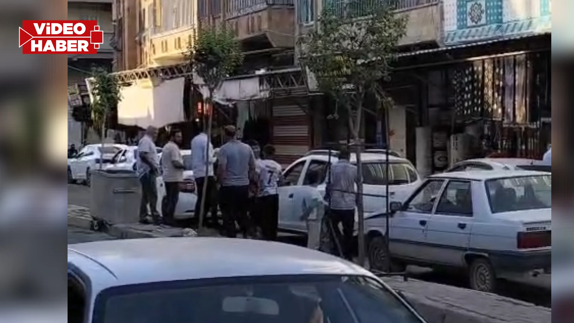 Şanlıurfa'da korkutan zincirleme kaza! 3 araç çarpıştı