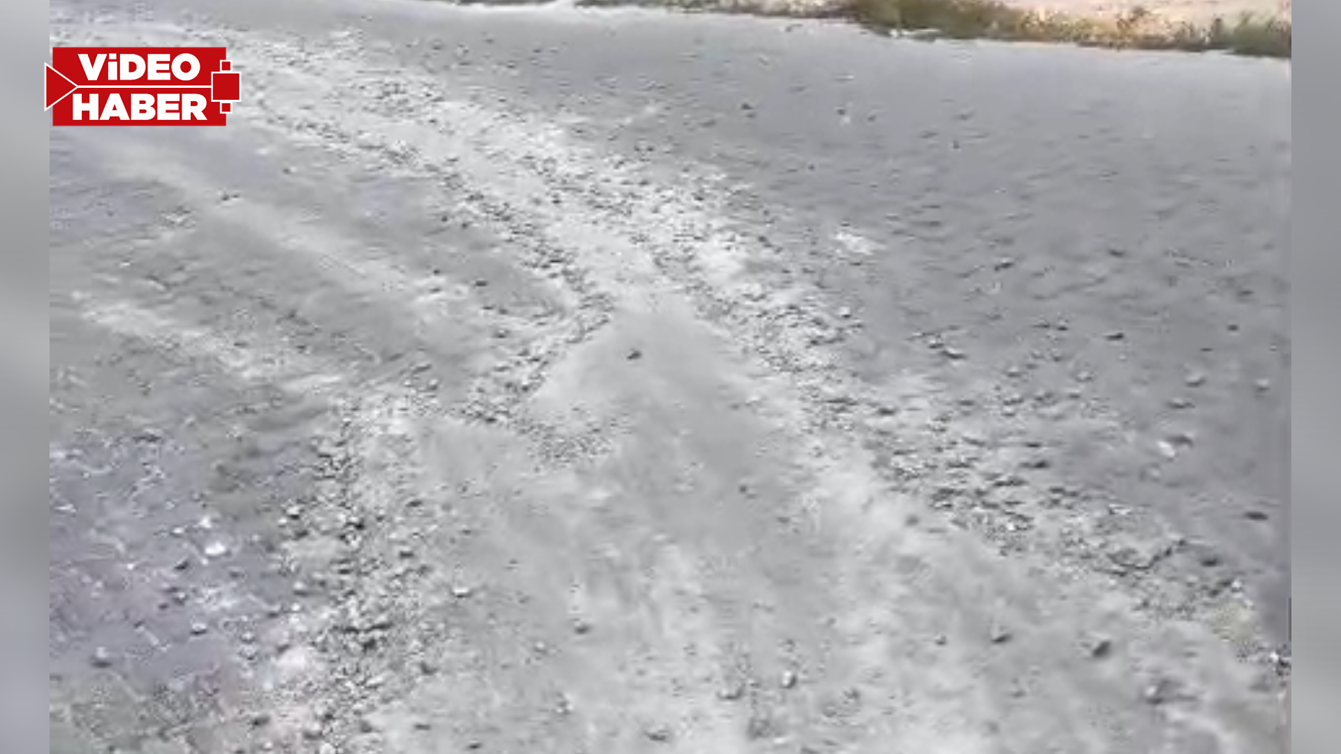 Şanlıurfa'da yollar "gavur malı" gibi!