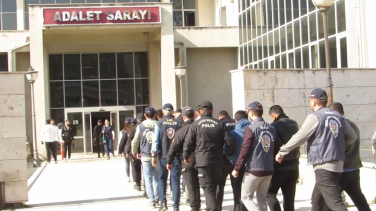 Ev hayalini kabusa çeviren "İlk Evim" operasyonu: 18 kişi tutuklandı