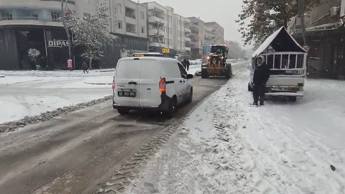 Vali açıkladı: Şanlıurfa’da bu araçların trafiğe çıkması yasaklandı