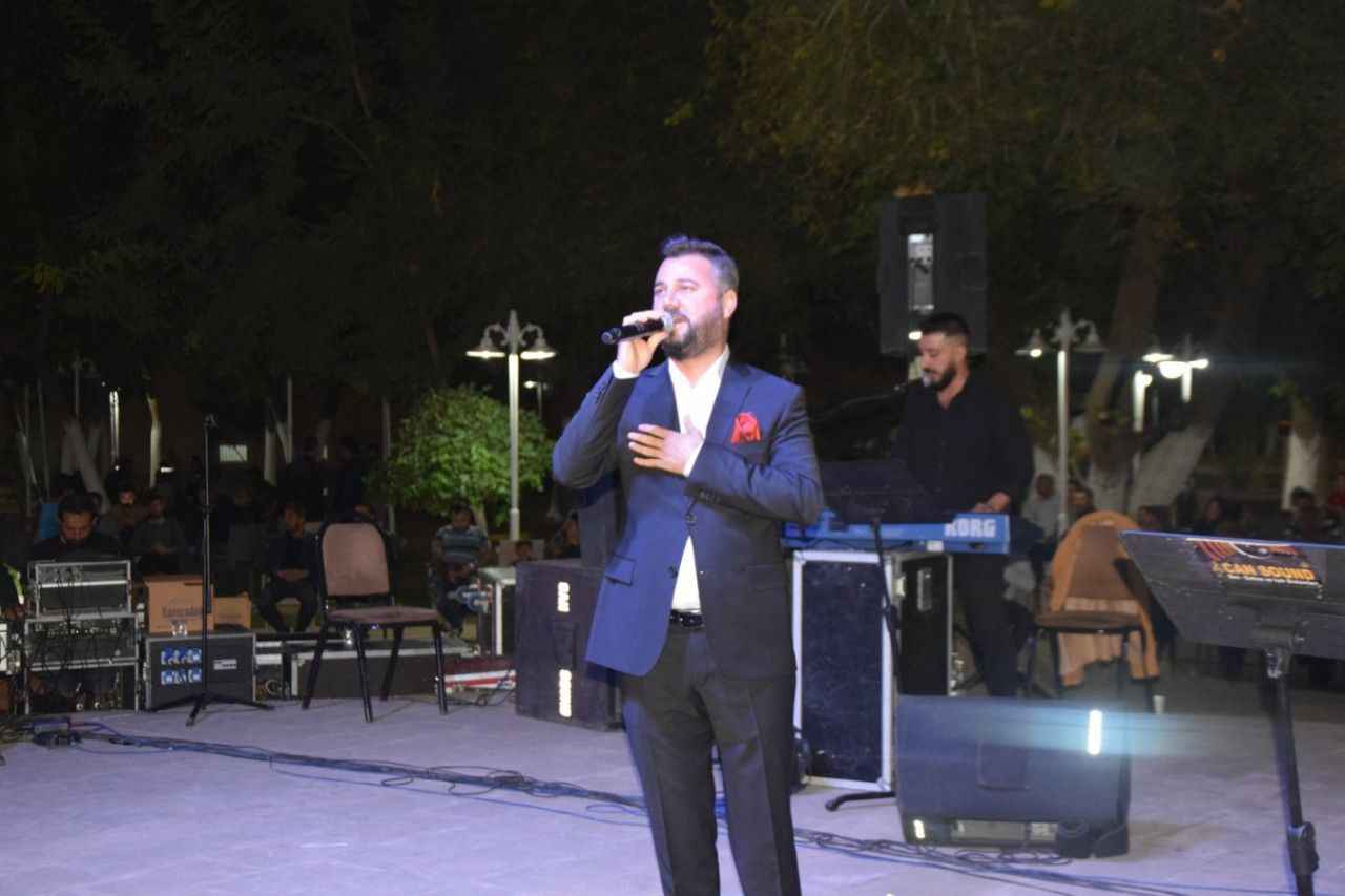 Gürler Viranşehirlilere konser verdi