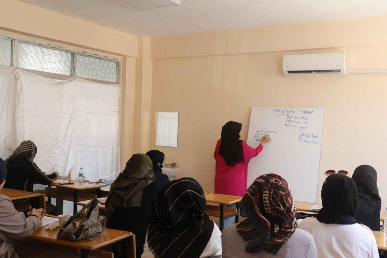 Akçakale’de kadınlara eğitim desteği