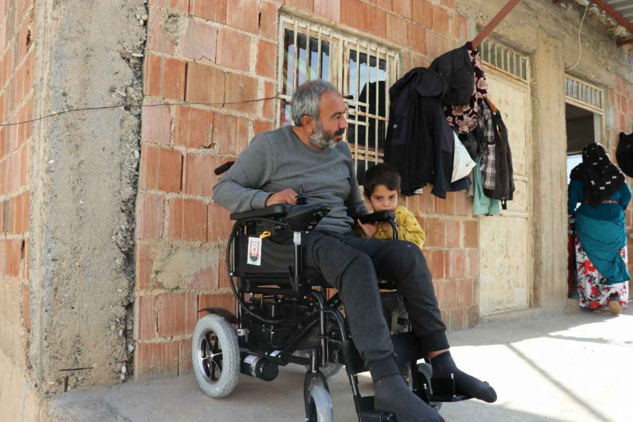 Beyazgül engelli bireyin akülü araç talebini geri çevirmedi