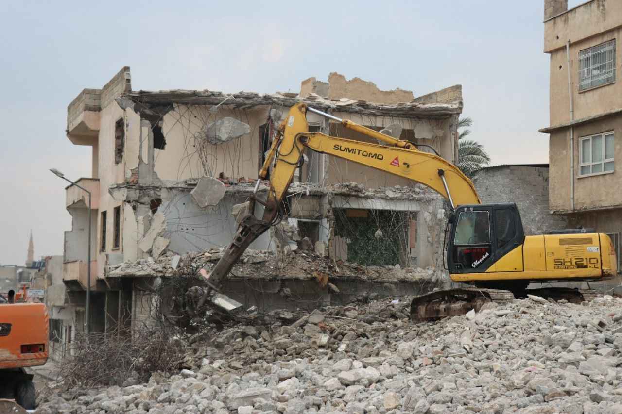 Kamulaştırma işlemleri tamamlanan 10 bağımsız yapı yıkılıyor