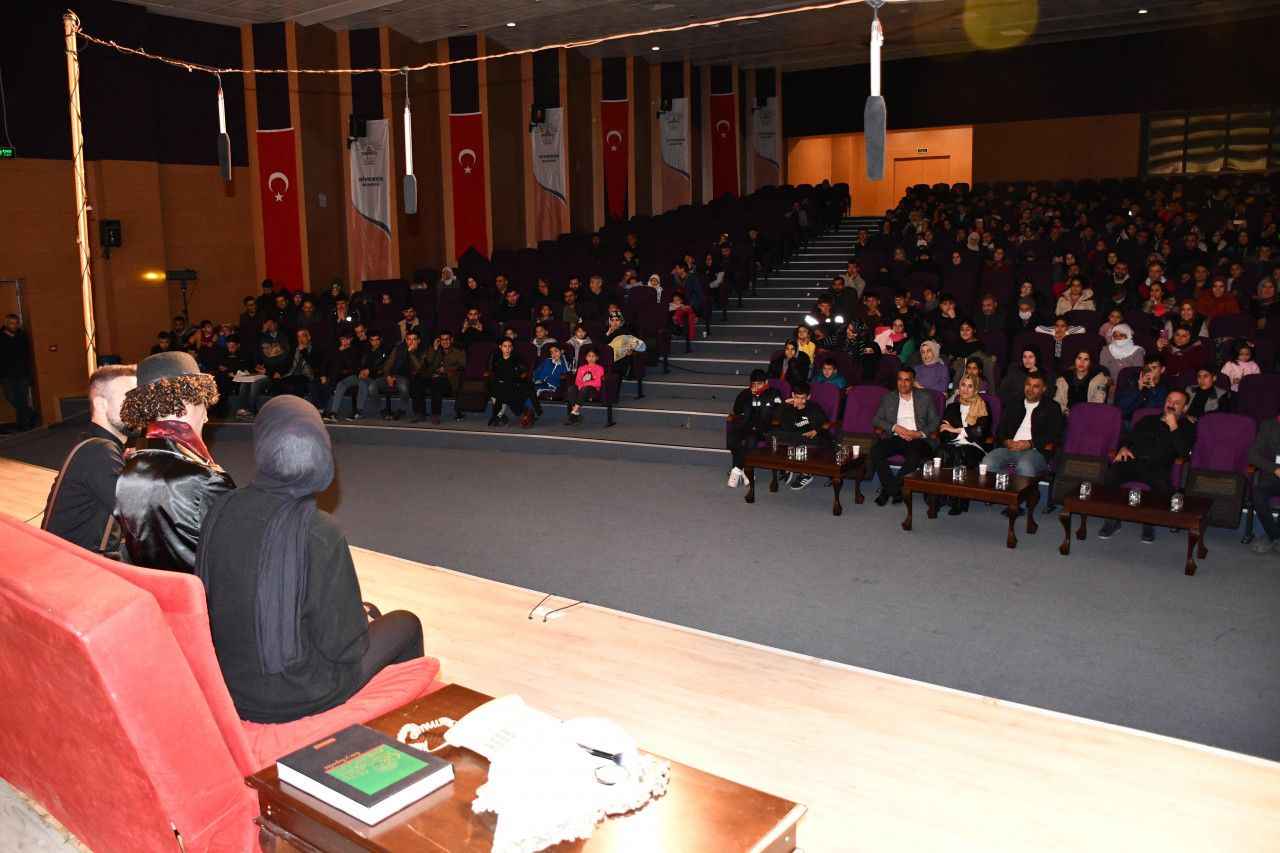 Zazaca Tiyatro Oyunu beğeni topladı
