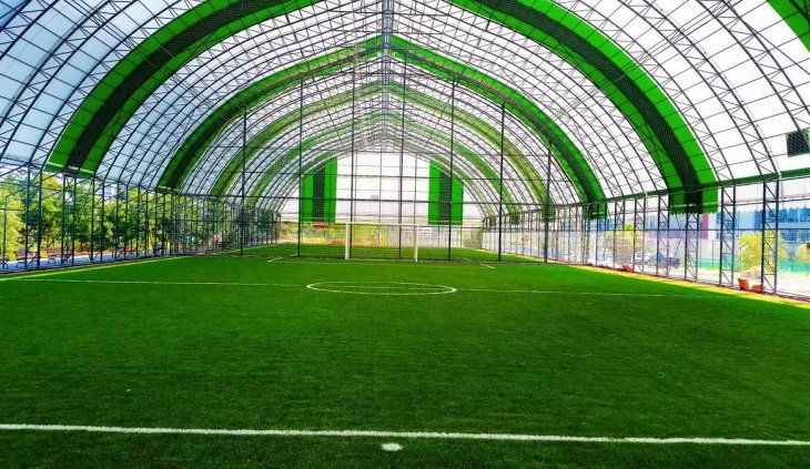 Açık halı saha yaptırılacaktır