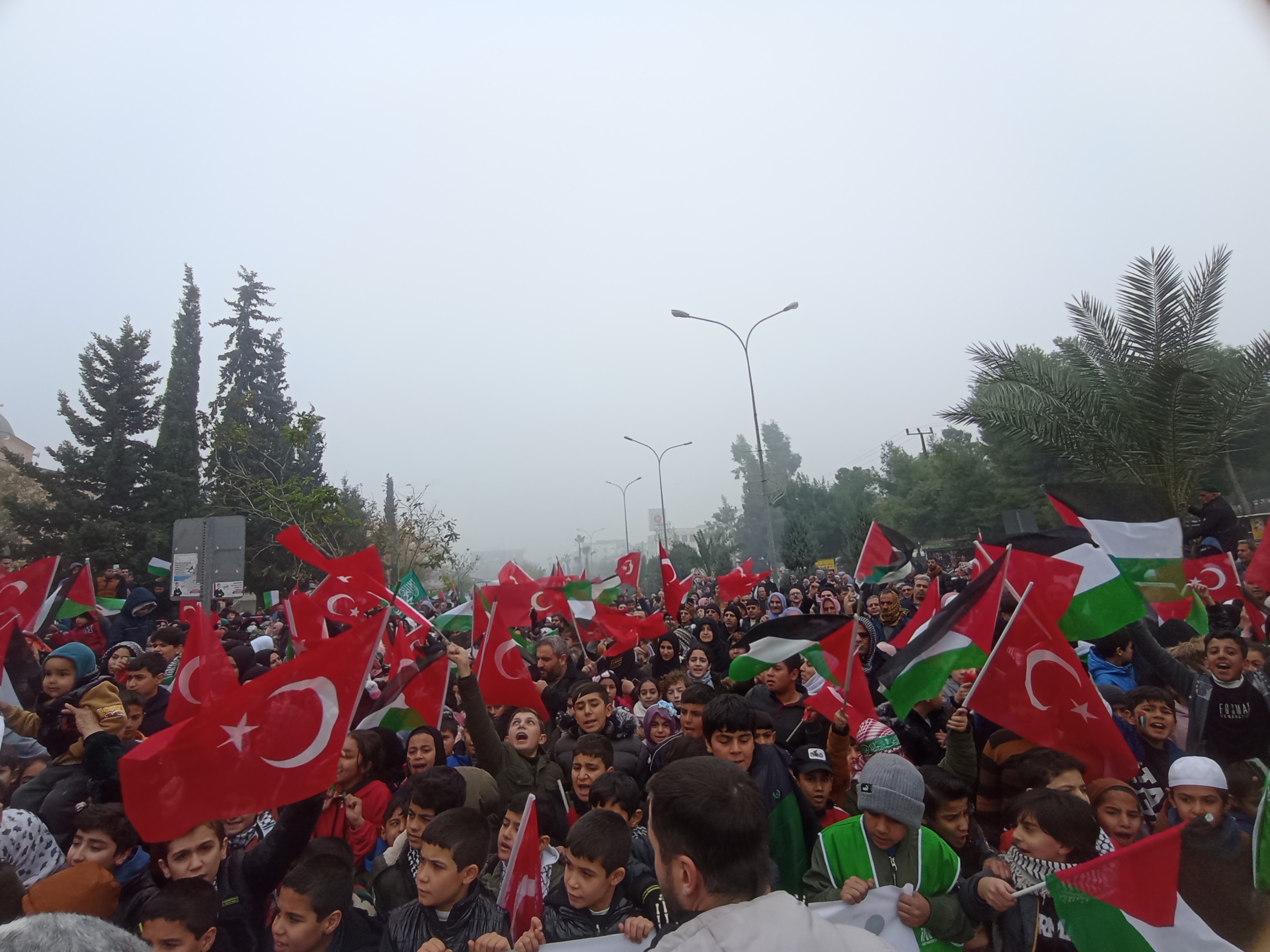 Şanlıurfa'da çocuklar Filistin için yürüdü