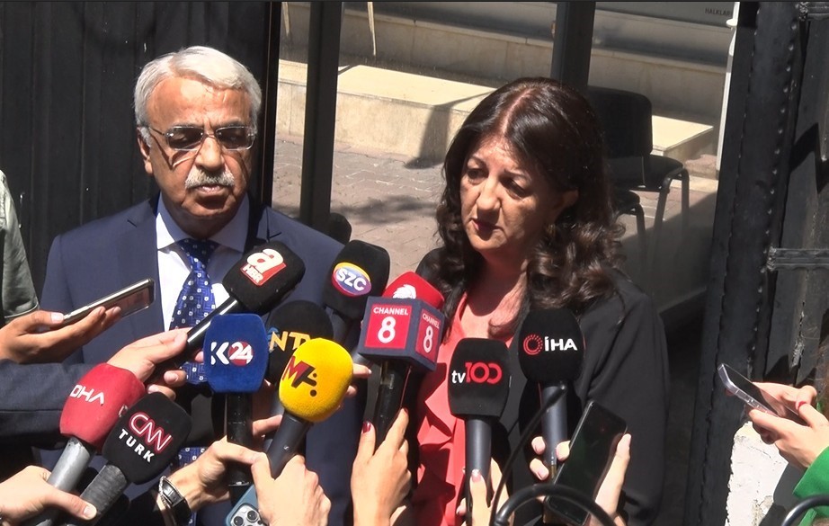 İmralı Heyeti Abdullah Öcalan ile görüşecek! Şanlıurfa vekili de gidiyor...