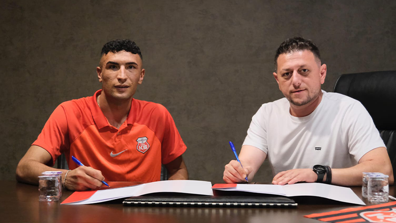 İmzalar atıldı! Viranşehirli futbolcu Kastamonuspor’da