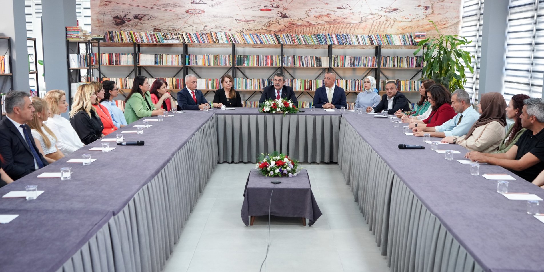 Okullar açılıyor! Bakan Şanlıurfalı öğretmenlere hitap edecek...