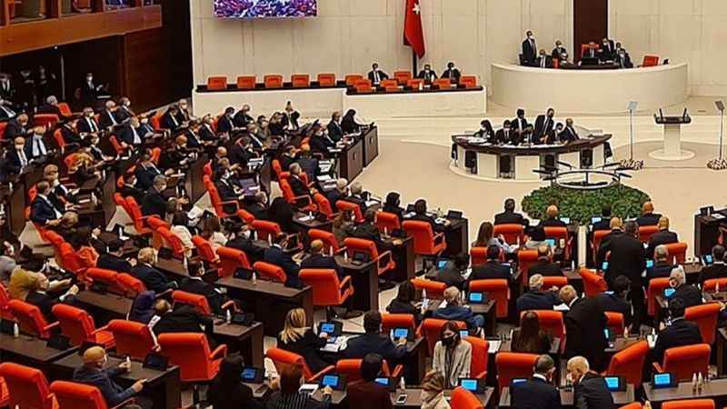 3 önemli isim var...Yeni fezlekeler TBMM Başkanlığı’na sunuldu