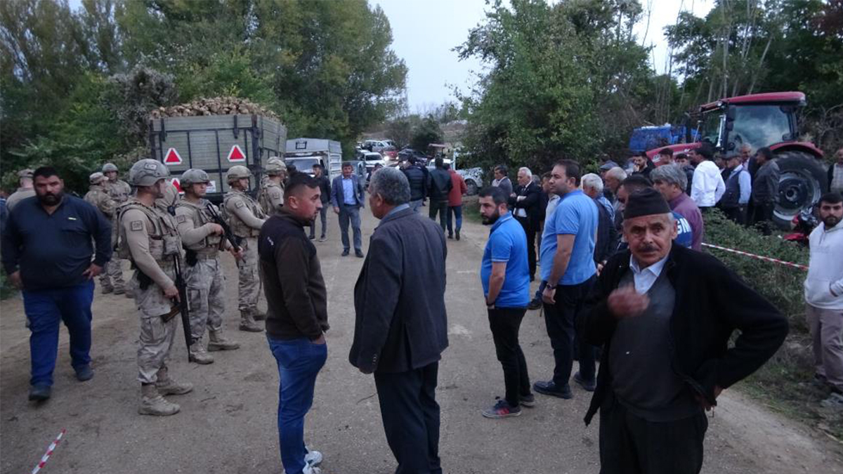 Köyde katliam: Aynı aileden 4 kişiyi öldürdü