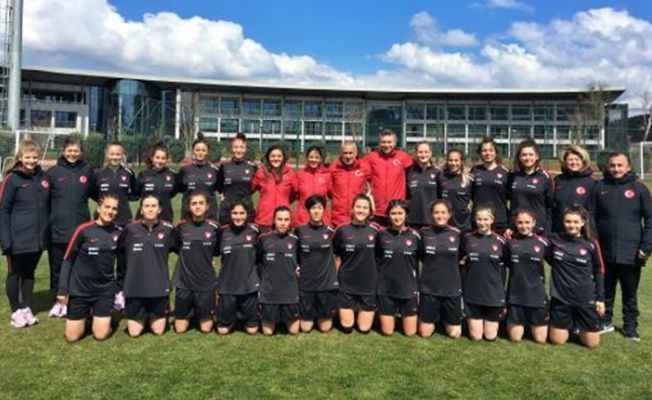 Urfalı Cam, Milli Takımla İngiltere’ye gitti!