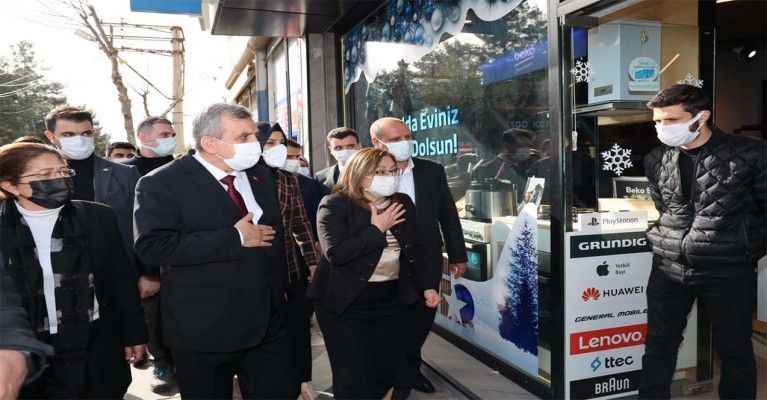 Beyazgül Siverek’te temaslarda bulundu